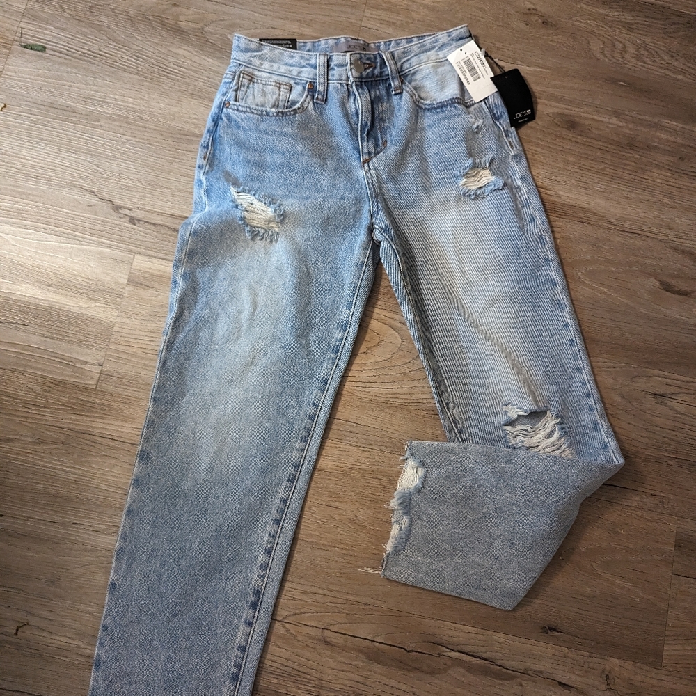NWTs Joe's Niki boyfriend jeans, super soft, heavy denim 25
